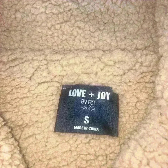 LOVE + JOY tartan red plaid sherpa zip up Jacket size Small Exc Con - Picture 3 of 8